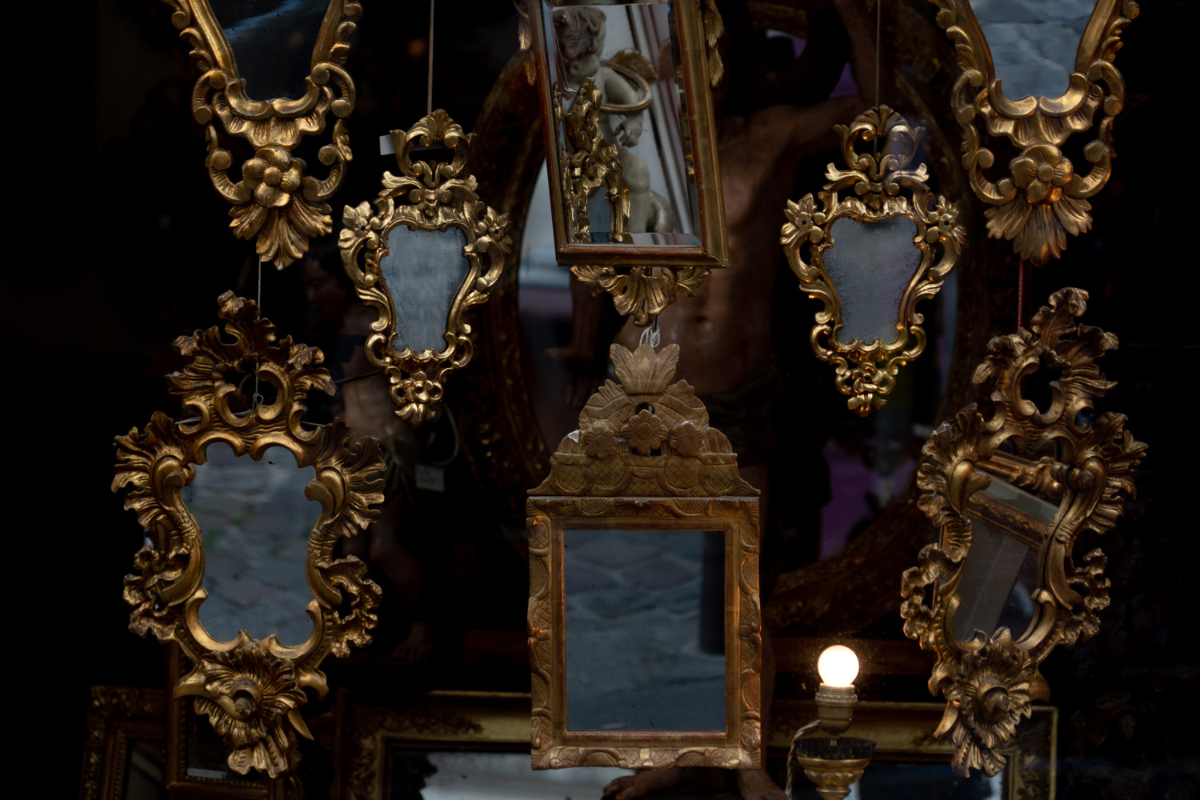 Lire la suite à propos de l’article Les miroirs : leurs impacts sur notre bien-être